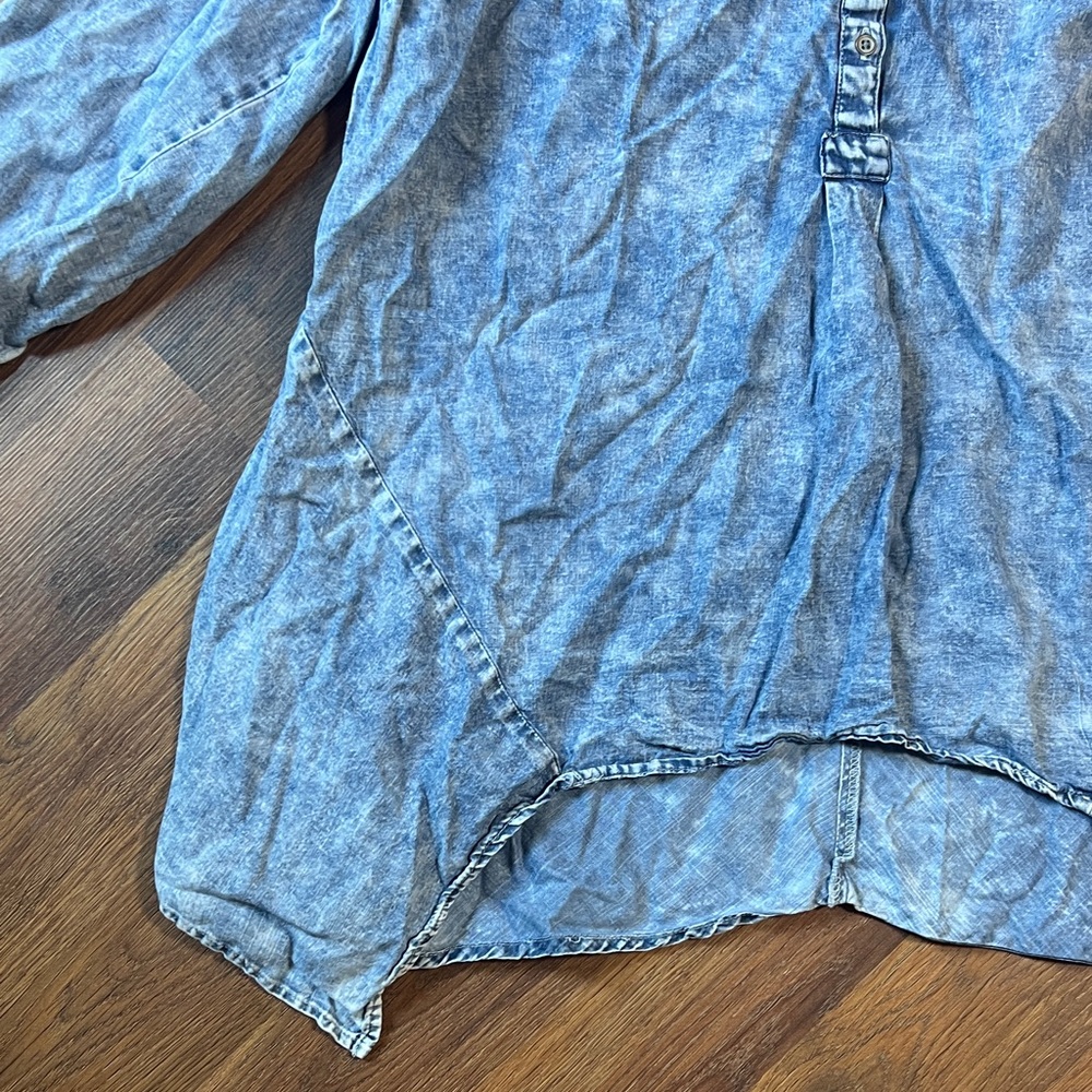 Vintage America Light Blue Denim Top - Picture 6 of 7